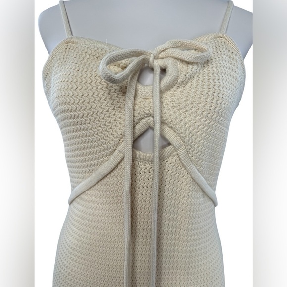 NEW House of Harlow 1960 Cream Crochet Dress Size Large - Picture 2 of 14